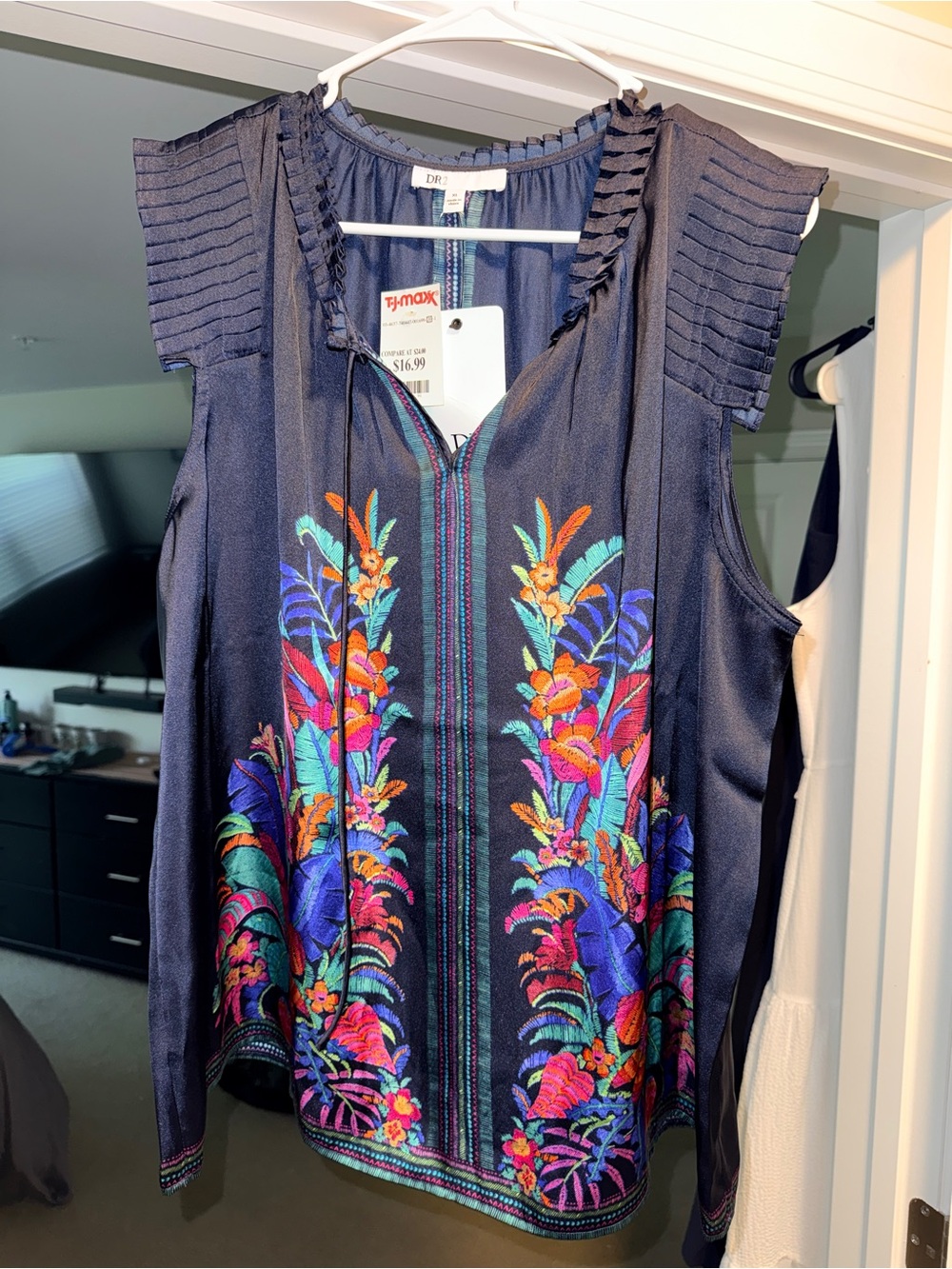 DR2 Navy Multicolor Floral Embroidered Sleeveless Blouse